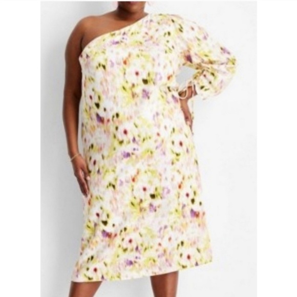 Future Collective Dresses & Skirts - NWT Future Collective Linen blend L/S One Shoulder Midi Dress XXL White Floral